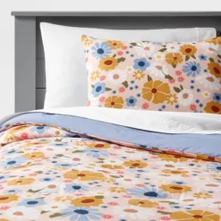 Vintage Floral Print Kids' Comforter Set - Pillowfort™ 2 Vintage Floral Print Kids' Comforter Set - Pillowfort™ -Pillowfort Shop GUEST a907834d b67b 4094 ae4f 835e0e1e3e0a